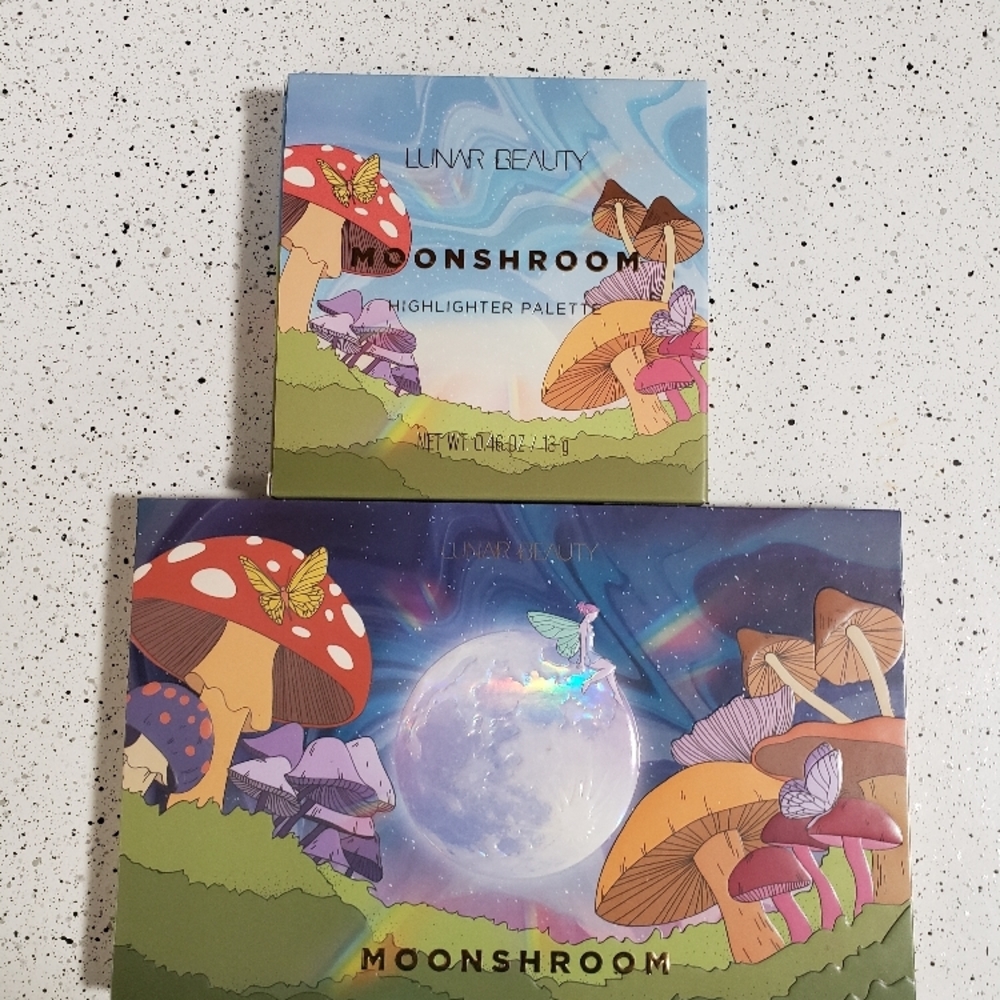 Lunar Beauty Moon Prism Highlighter Palette
